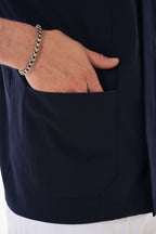 Likralı Lacivert Rengi Çıtçıt Detaylı Erkek Cerrahi Üst Forma Scrubs